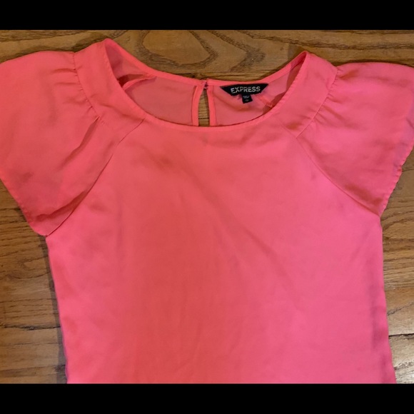 Express Ladies Top - Picture 2 of 6